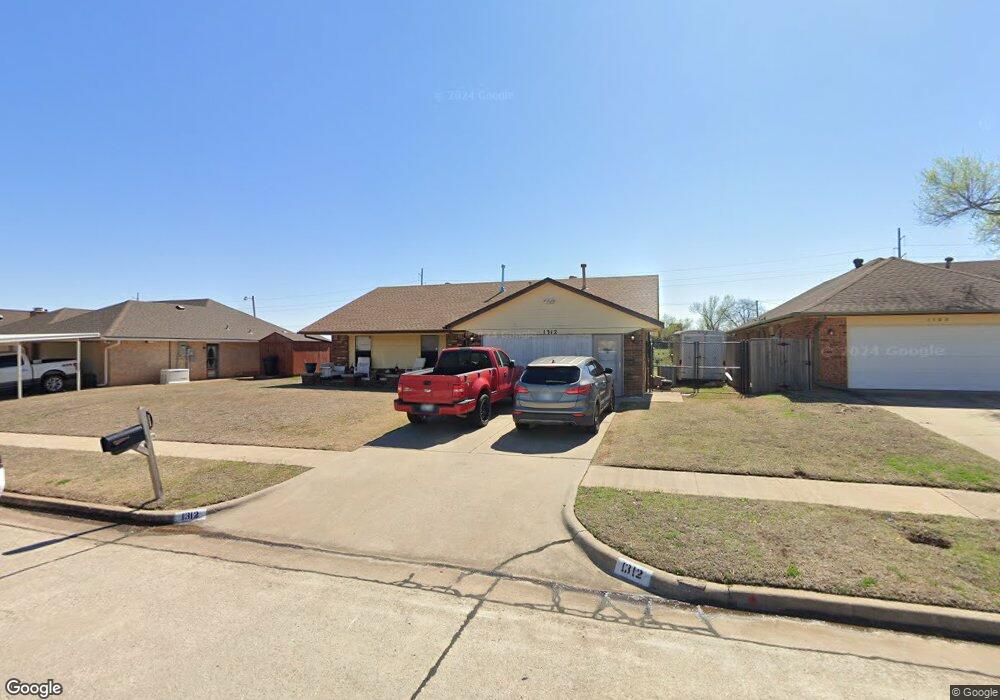 1312 SE 3rd St, Moore, OK 73160 - photo 1