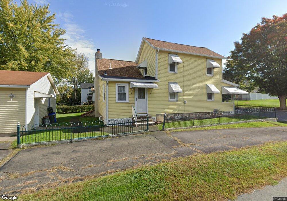 2826 Cedar Ave, Scranton, PA 18505 - photo 1