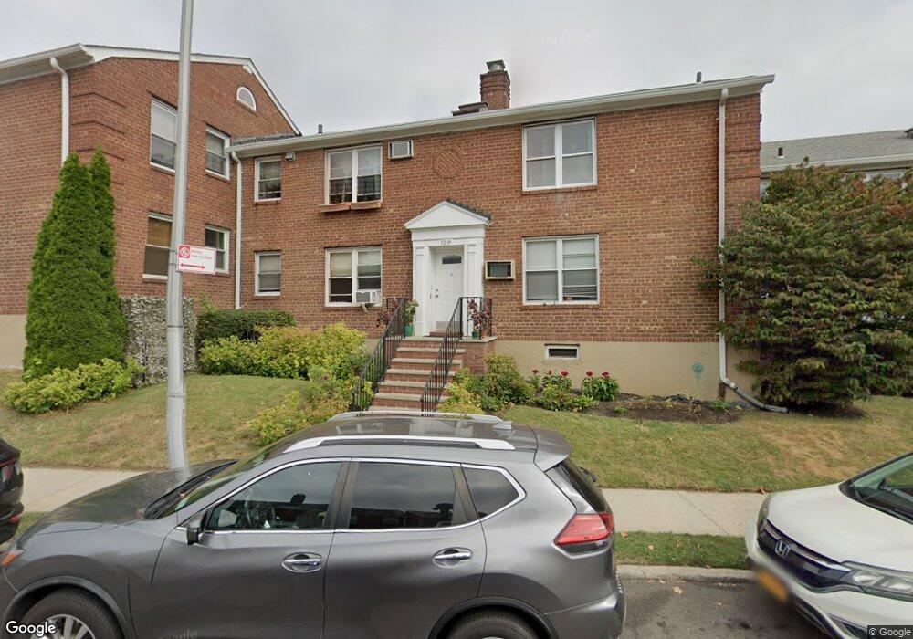17209 Crocheron Ave unit C1, Flushing, NY 11358 - photo 1