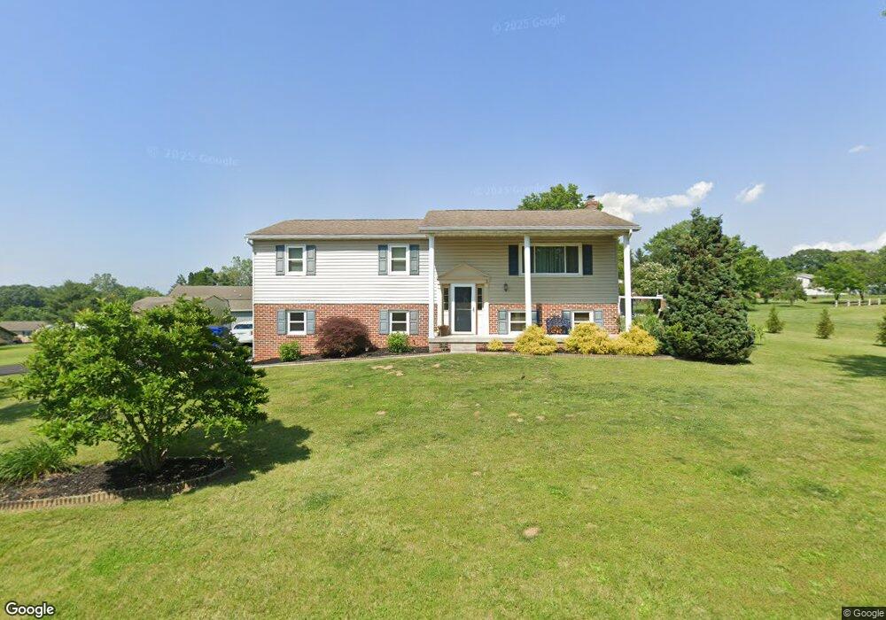 76 Opal Dr, Chambersburg, PA 17202 - photo 1