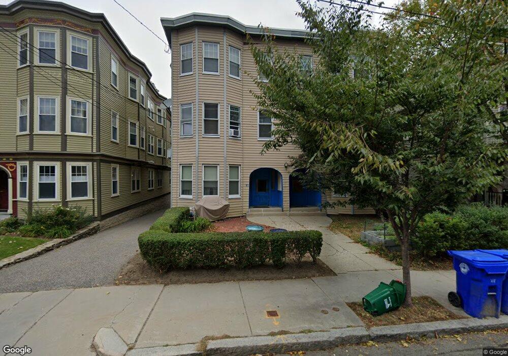 81 Francis St unit 2, Brookline, MA 02446 - photo 1