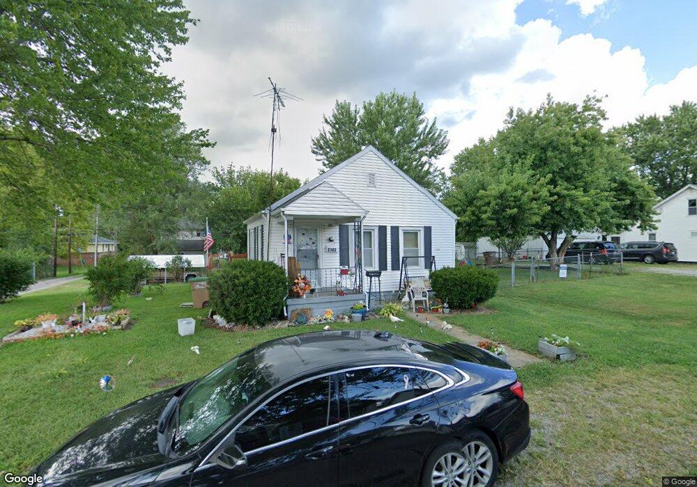 2102 7th St, Columbus, IN 47201 - photo 1