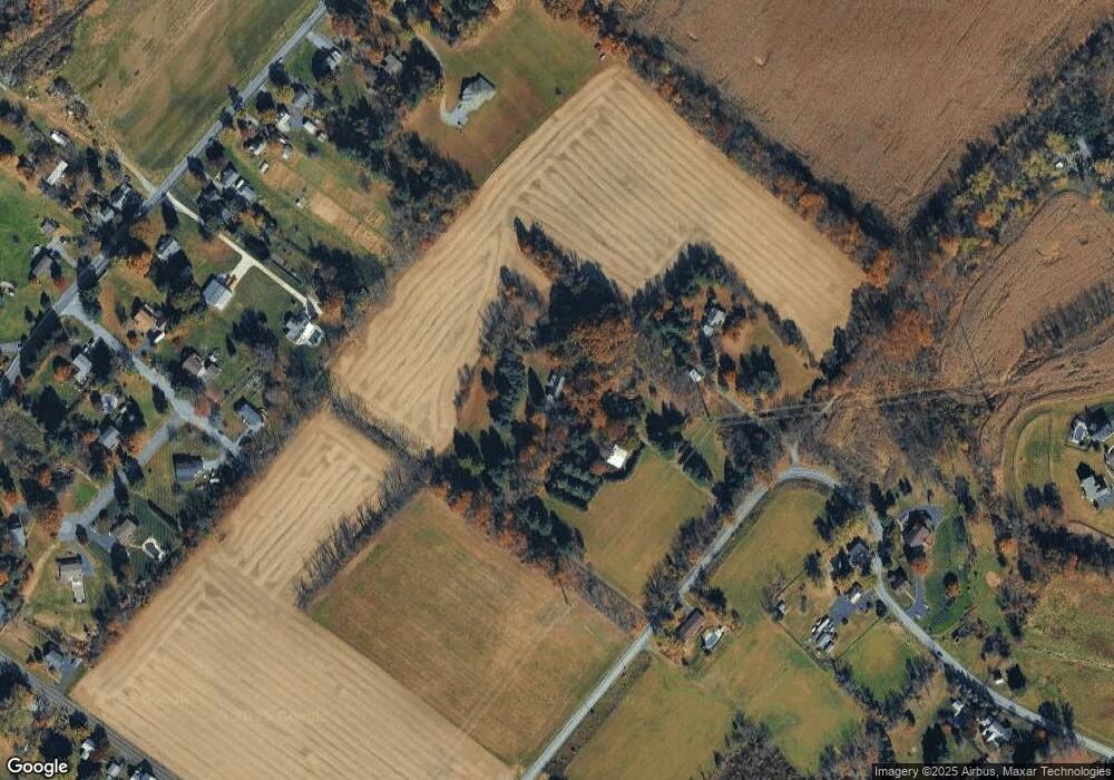 5339 W Hopewell Rd, Center Valley, PA 18034 - photo 1