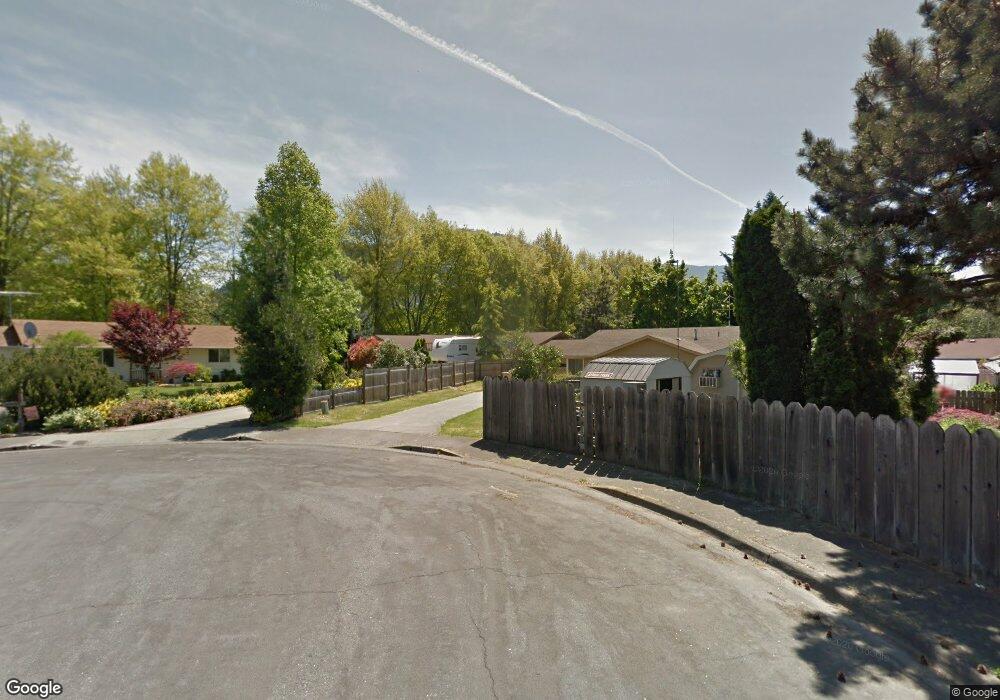 1639 SE Rogers Ct, Grants Pass, OR 97526 - photo 1