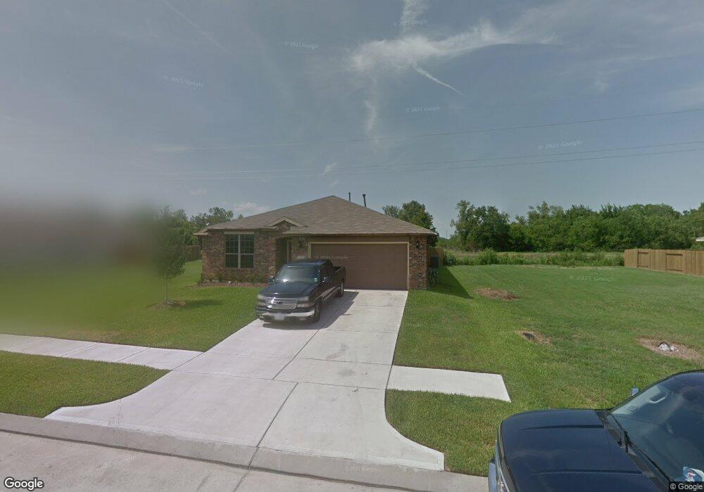 415 De Coster Blvd, Alvin, TX 77511 - photo 1