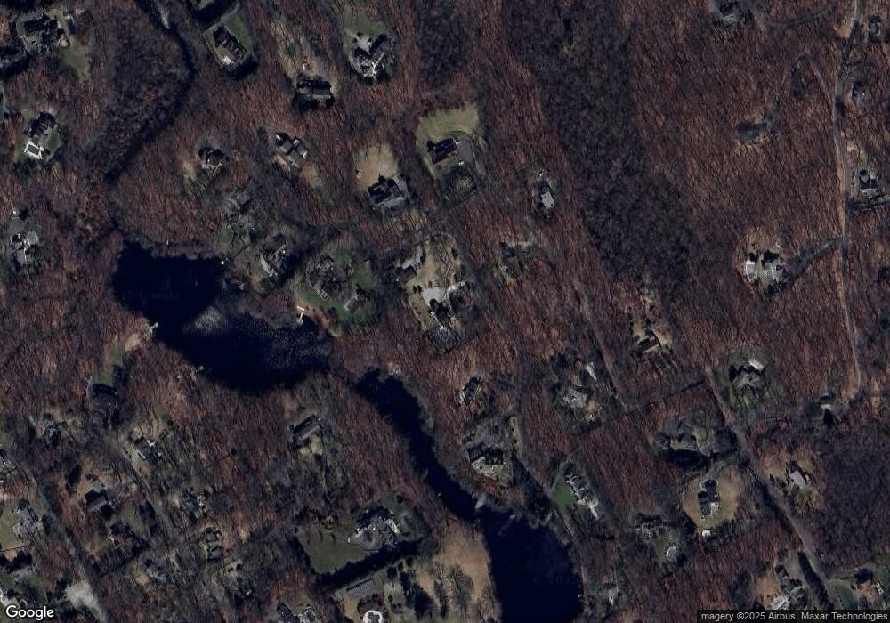 48 Beaverbrook Rd, Weston, CT 06883 - photo 1