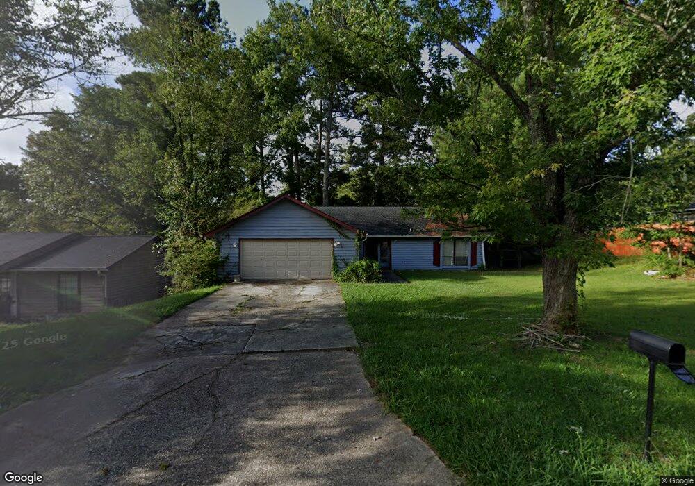 564 Hamlin Trace unit 4, Riverdale, GA 30274 - photo 1