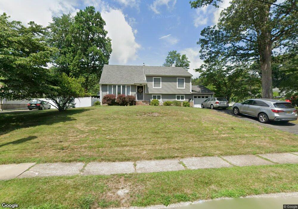 1 Elm Ct, Waldwick, NJ 07463 - photo 1