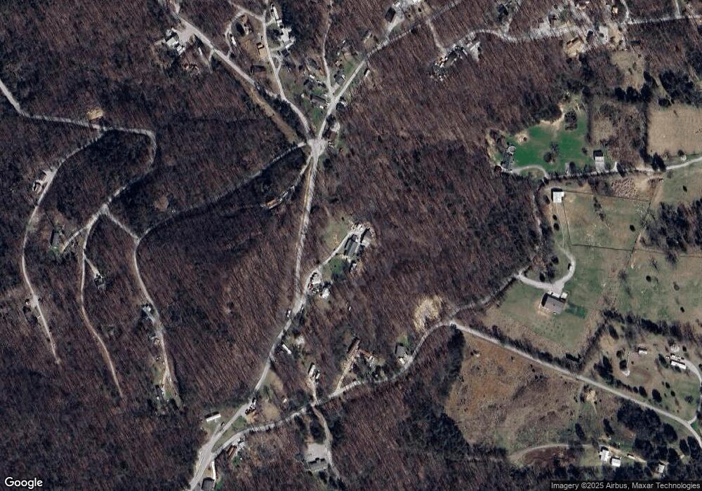 2560 Dixie Bend Rd, Burnside, KY 42519 - photo 1