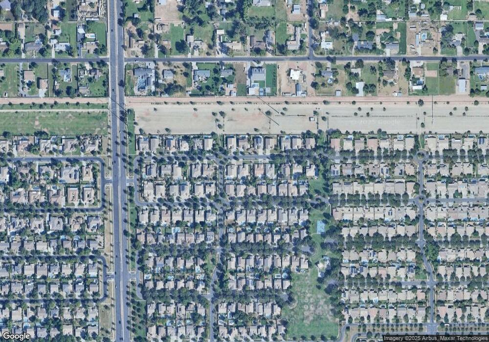 3327 E Vaughn Ave, Gilbert, AZ 85234 - photo 1