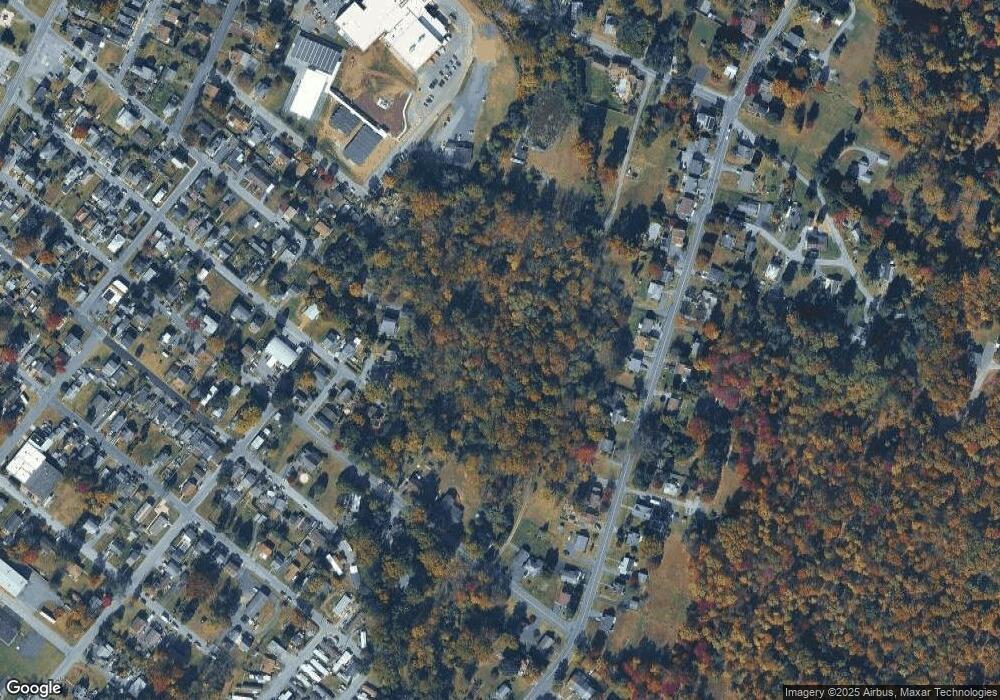 1335 Butter Ln, Reading, PA 19606 - photo 1