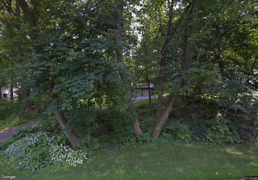 14821 Kral Rd, Minnetonka, MN 55345 - photo 1