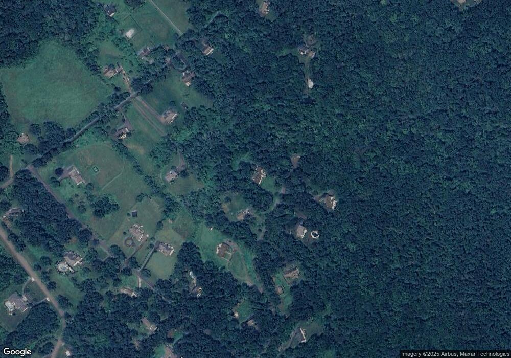 7 Windy Woods Cir, Newtown, CT 06470 - photo 1