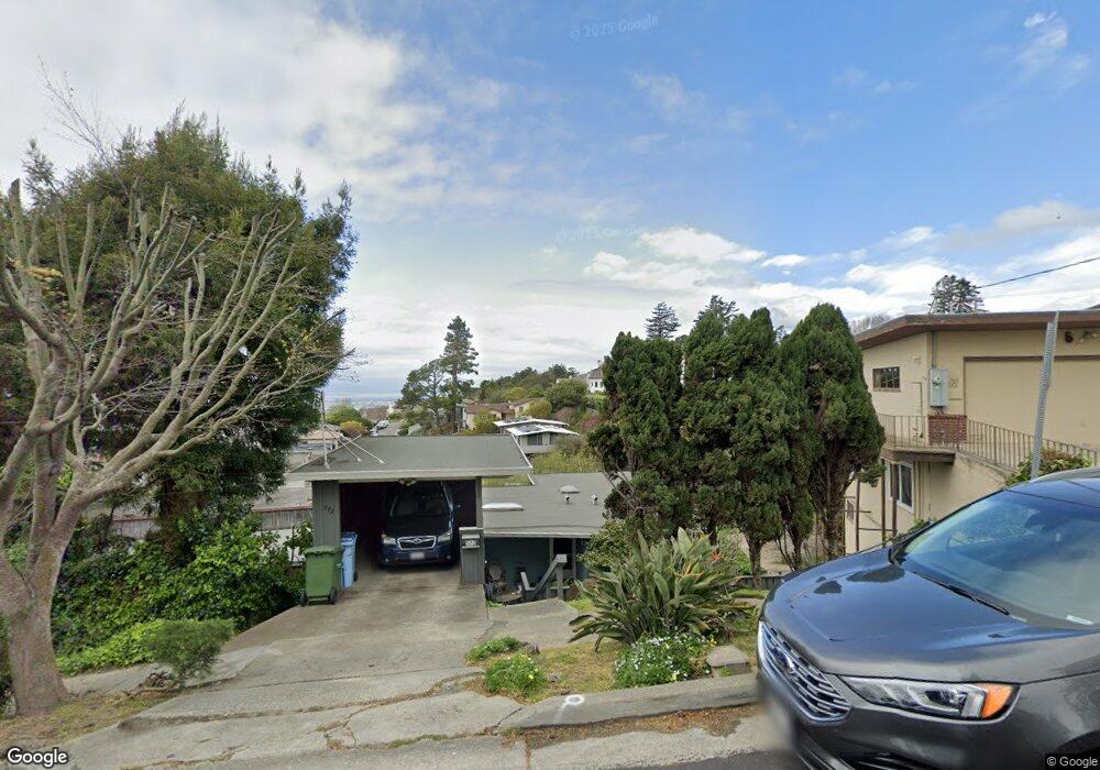 572 Euclid Ave, Berkeley, CA 94708 - photo 1