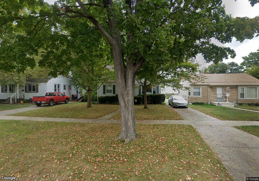 23091 Majestic St, Oak Park, MI 48237 - photo 1