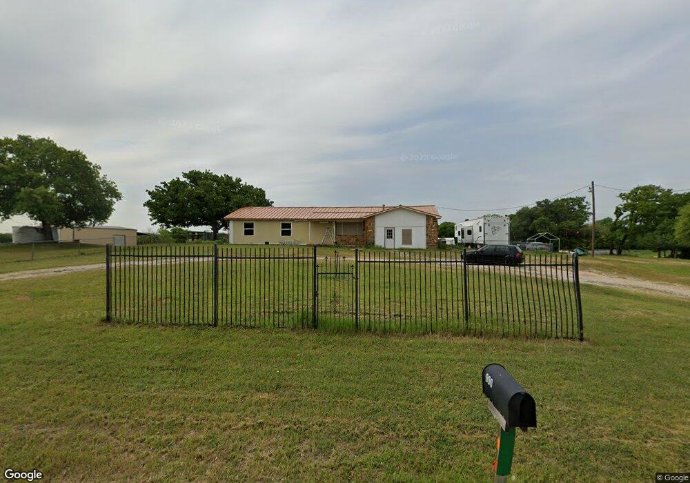 900 Parker St, Azle, TX 76020 - photo 1