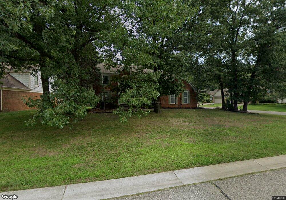 3261 Windwood Rd, West Bloomfield, MI 48324 - photo 1