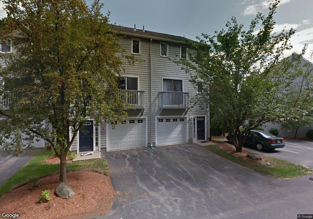 68 Profile Cir, Nashua, NH 03063 - photo 1