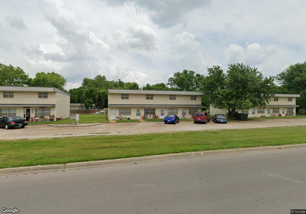 3001 Appleton Ave, Parsons, KS 67357 - photo 1