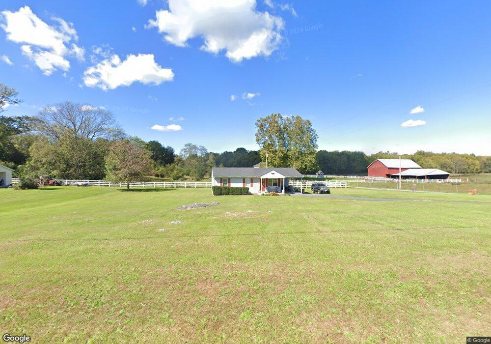 965 Cedar Ln, Shepherdstown, WV 25443 - photo 1