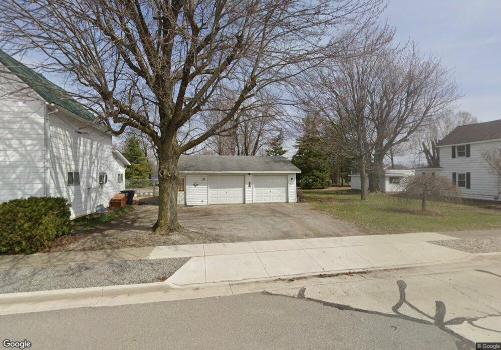 211 Monroe St, Columbus Grove, OH 45830 - photo 1