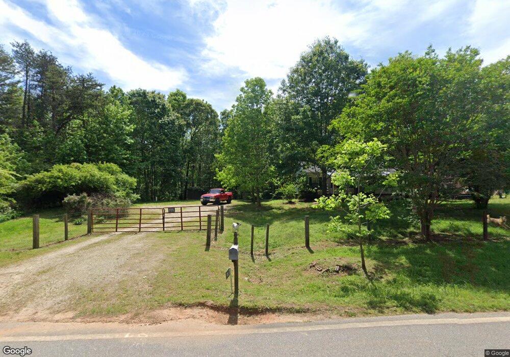 133 Country Dr, Lula, GA 30554 - photo 1