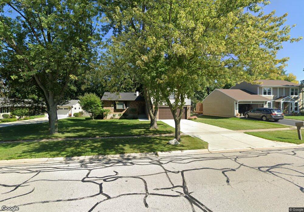 948 S Raddant Rd, Batavia, IL 60510 - photo 1