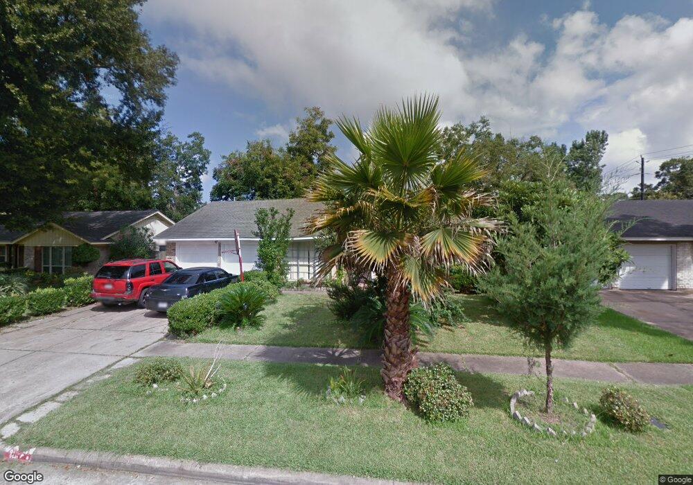 8231 Gulf Spring Ln, Houston, TX 77075 - photo 1