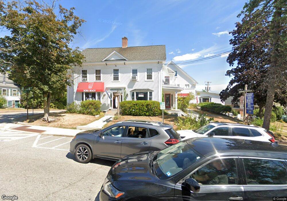 51 N Main St unit 4, Wolfeboro, NH 03894 - photo 1