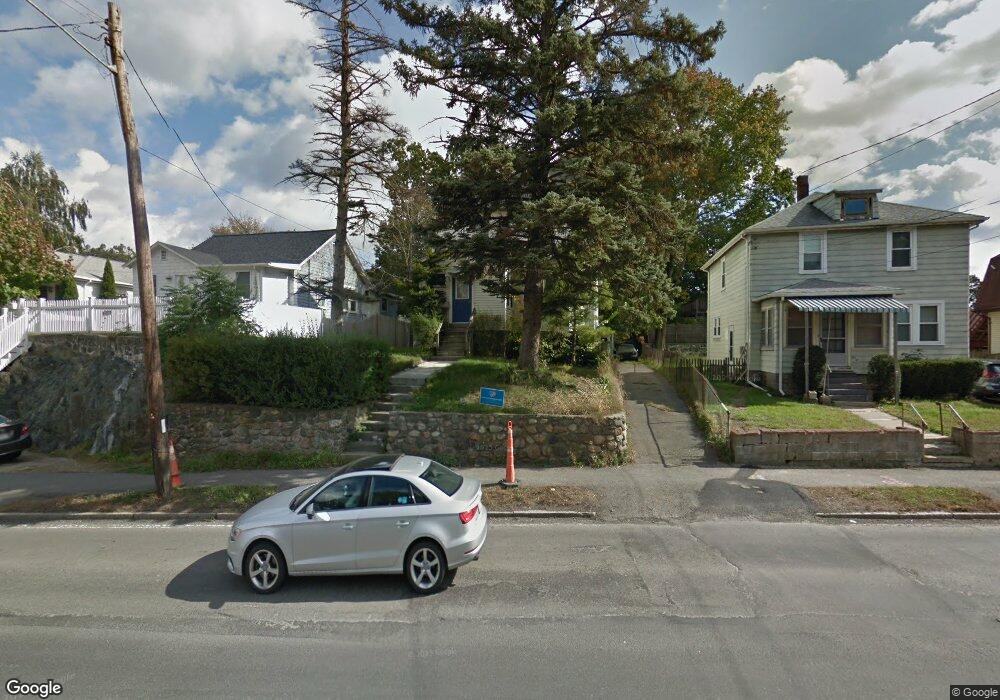 528 Main St, Stoneham, MA 02180 - photo 1