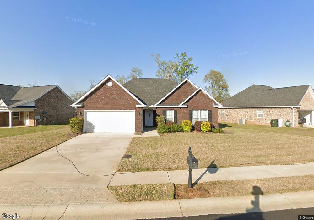 402 Stonebrook Cir, Byron, GA 31008 - photo 1