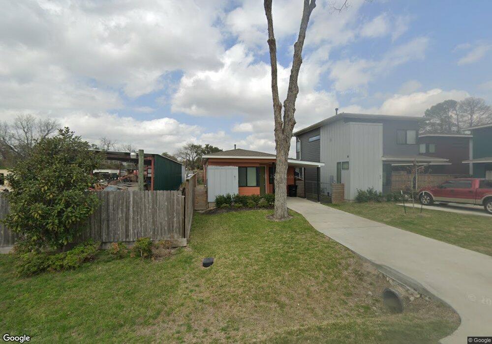 61 Meadow Lea Dr, Houston, TX 77022 - photo 1