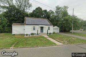 18 N Shore Blvd, Helmetta, NJ 08828