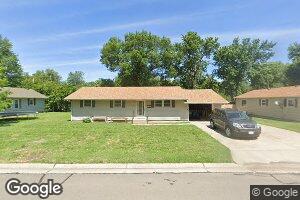 427 S Streeter Ave, Hesston, KS 67062
