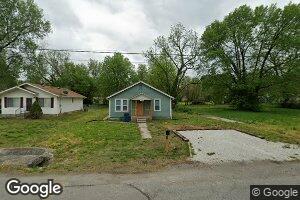 828 E Budlong St, Carthage, MO 64836