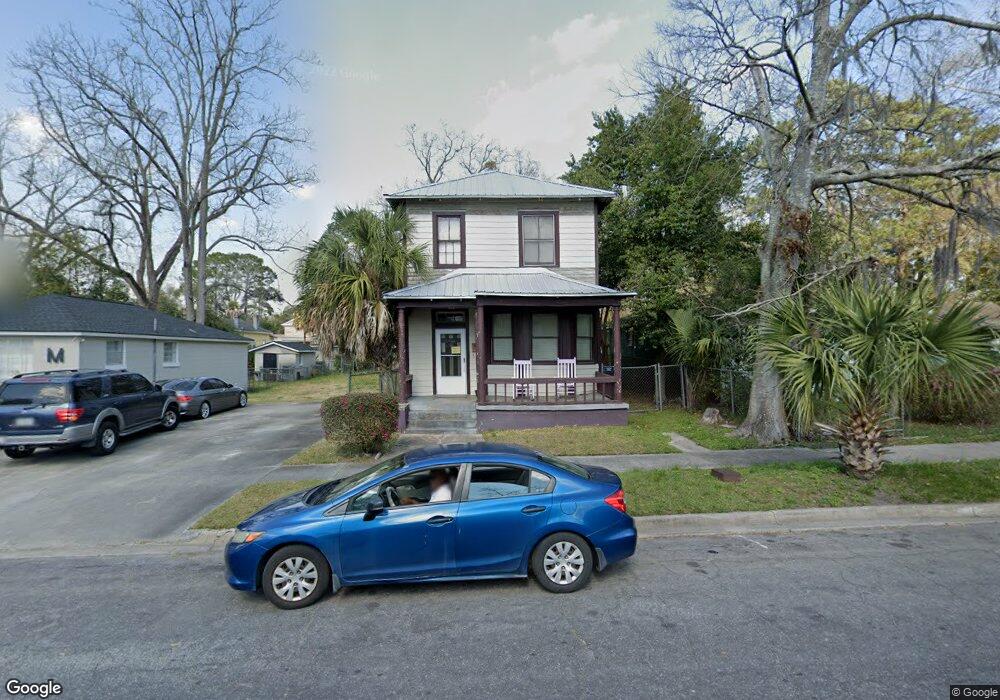 704 W 44th St, Savannah, GA 31405 - photo 1