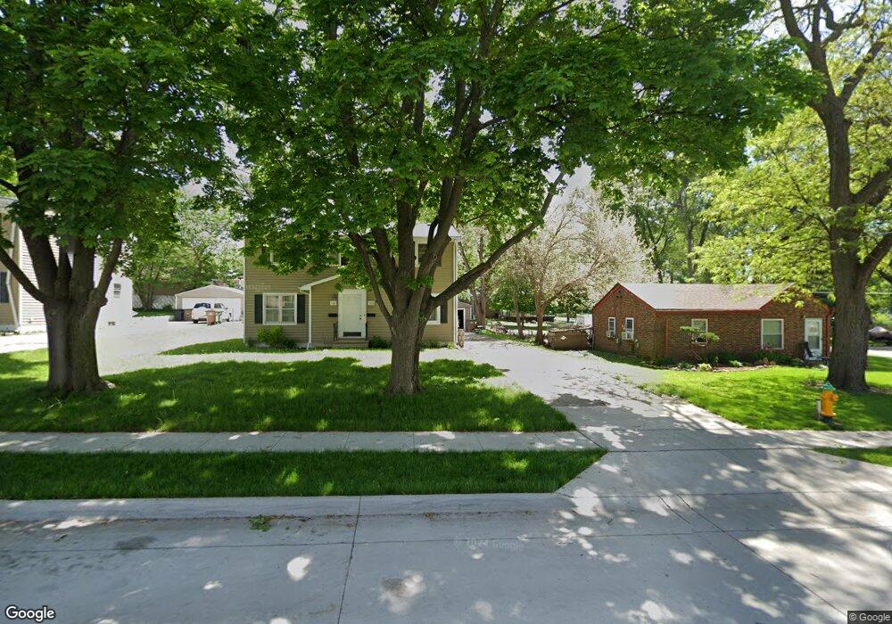 1105 69th St, Windsor Heights, IA 50324 - photo 1