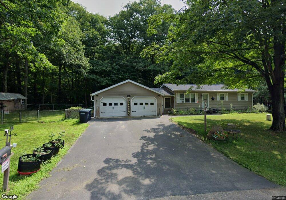 34 Hidden Meadows, Milton, VT 05468 - photo 1