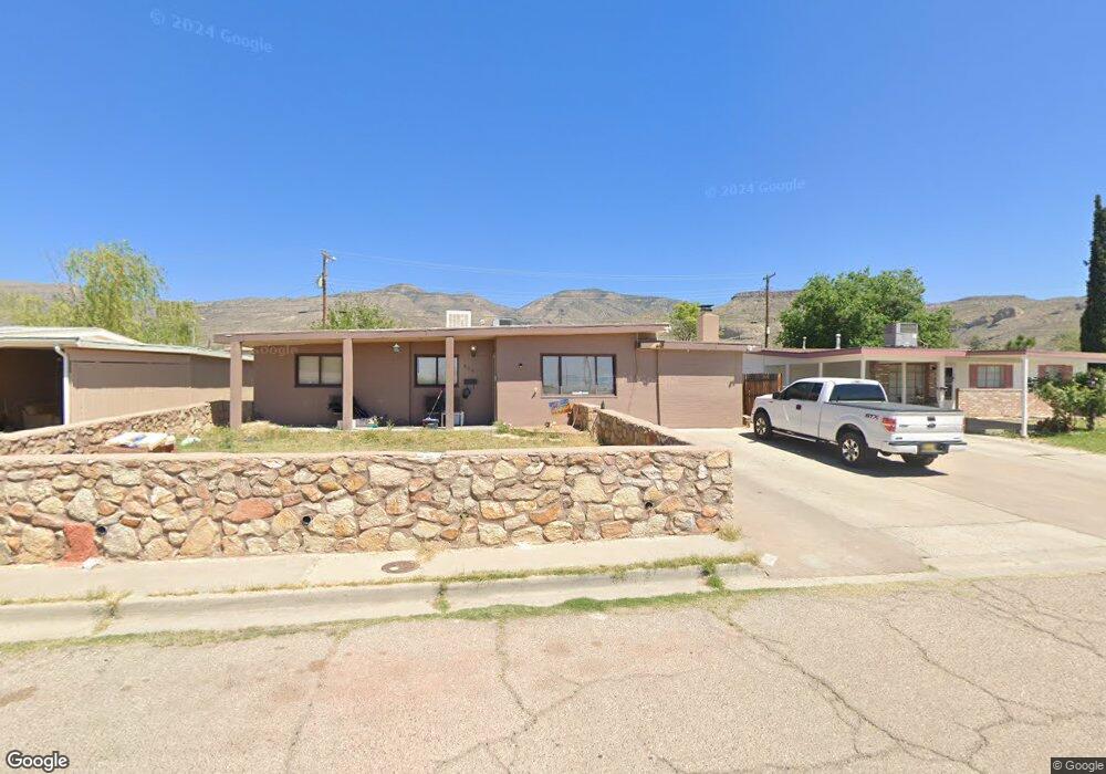 404 Bonnell Ave, Alamogordo, NM 88310 - photo 1