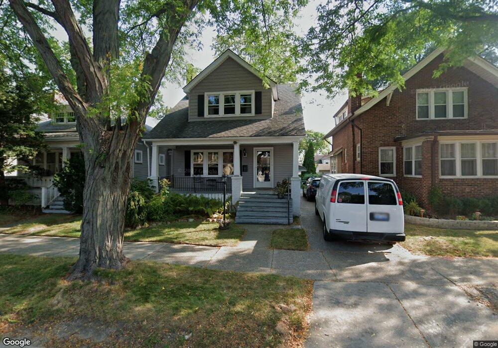 1230 Lakepointe St, Grosse Pointe Park, MI 48230 - photo 1