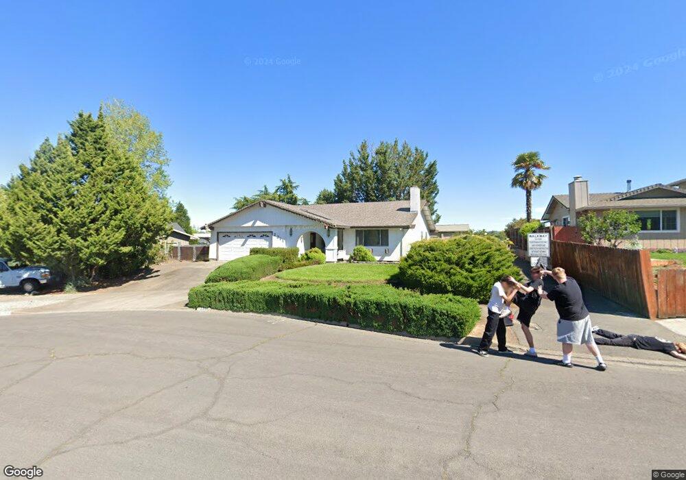 2311 Amaryllis Ave, Medford, OR 97504 - photo 1