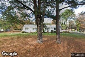 430 Keith Ave, Kilmarnock, VA 22482