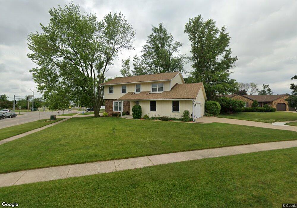 10 Fitzpatrick Ct NW, Cedar Rapids, IA 52405 - photo 1