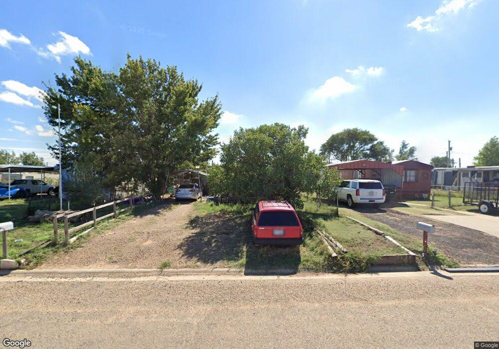 401 NW 5th St, Dumas, TX 79029 - photo 1