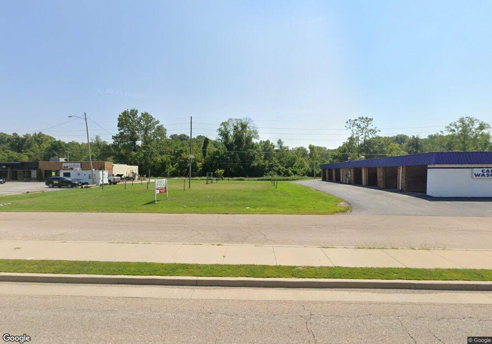 840 S Morrison Ave, Collinsville, IL 62234 - photo 1