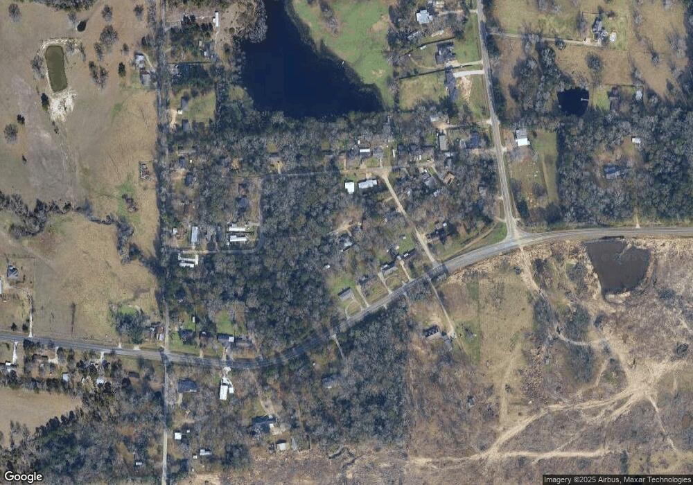 190 Canary Cir, Lufkin, TX 75904 - photo 1