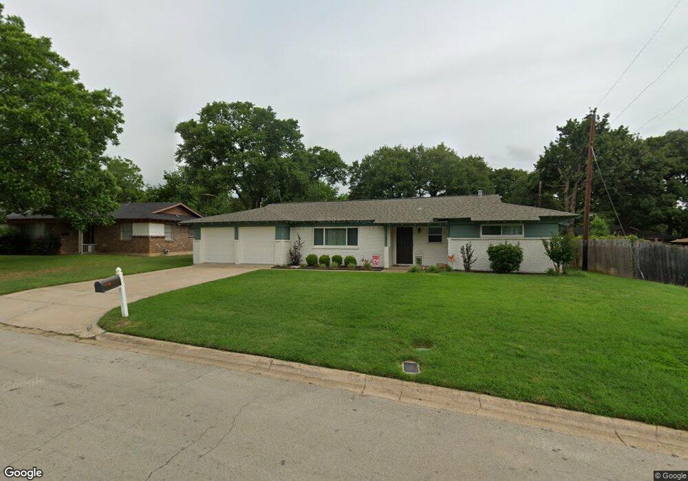608 Cullum Ave, Hurst, TX 76053 - photo 1