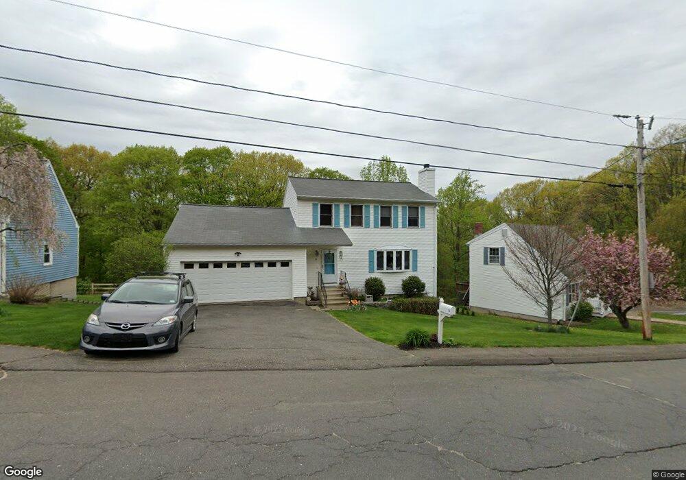 14 Westport Dr, Waterbury, CT 06706 - photo 1