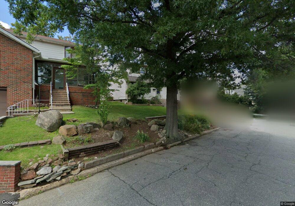 25 Webb Place, Hasbrouck Heights, NJ 07604 - photo 1