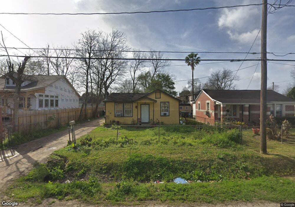 3100 Creston Dr, Houston, TX 77026 - photo 1